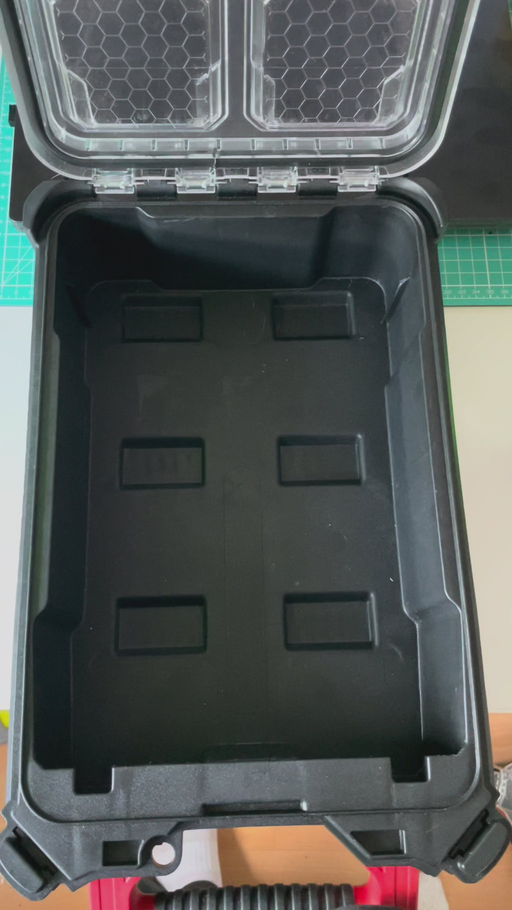Brother P-touch E550 printer 3d printed insert for the milwaukee packout half organiser
