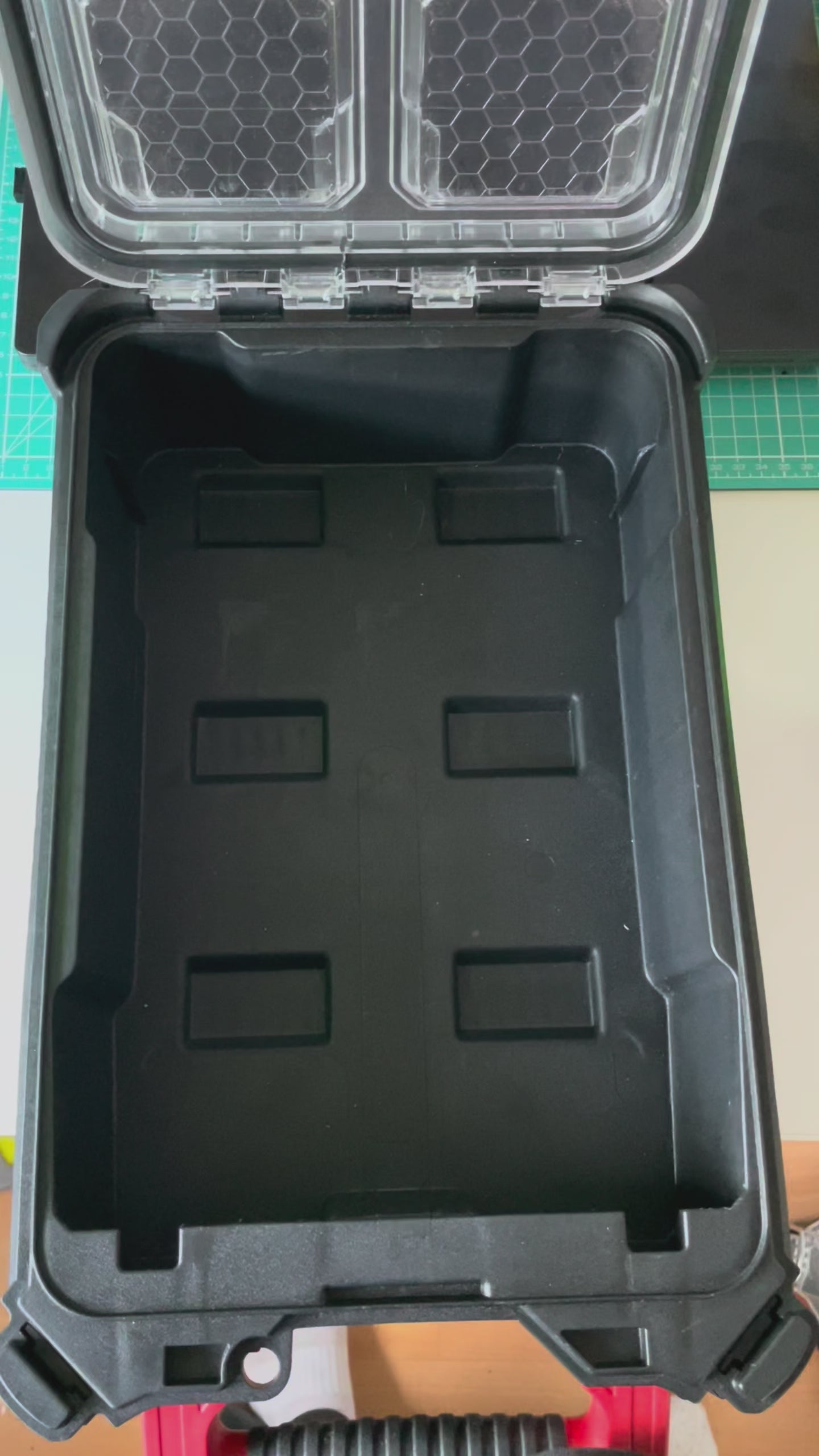 Brother P-touch E550 printer 3d printed insert for the milwaukee packout half organiser